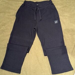 ALO Elevate Waffle Straight Leg Pant- Black